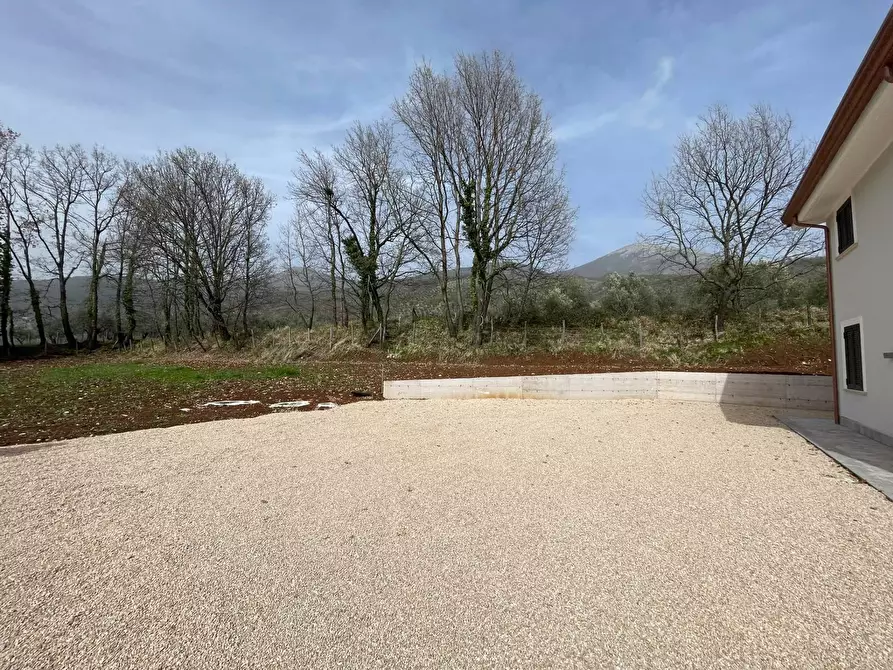 Immagine 30 di Villa in vendita  in contrada moroni snc a Vico Nel Lazio