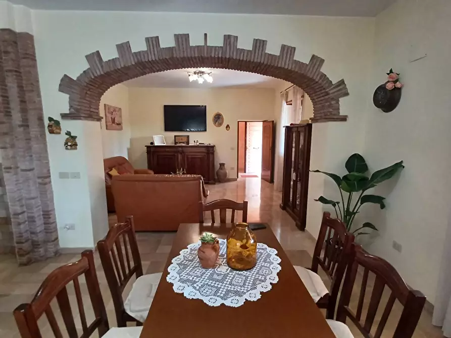 Immagine 11 di Casa semindipendente in vendita  in via appia a Terracina