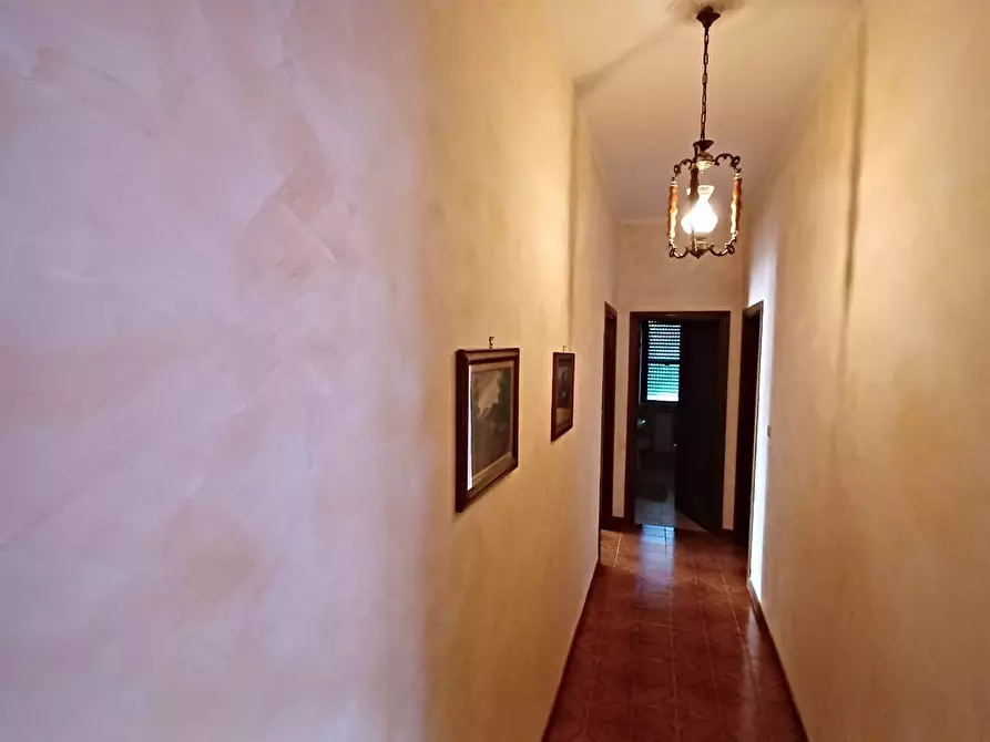 Immagine 25 di Casa semindipendente in vendita  in via appia a Terracina