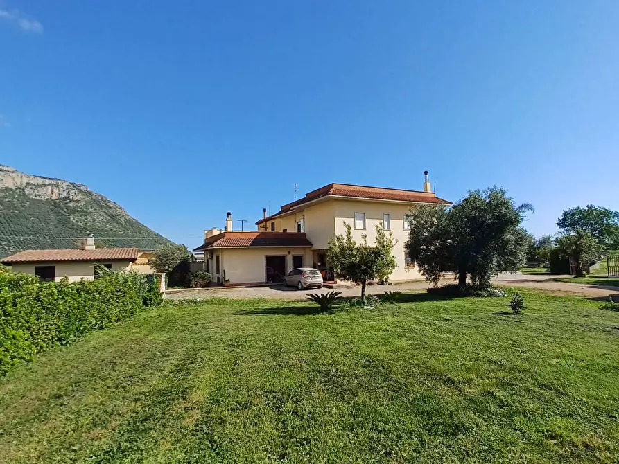 Immagine 37 di Casa semindipendente in vendita  in via appia a Terracina