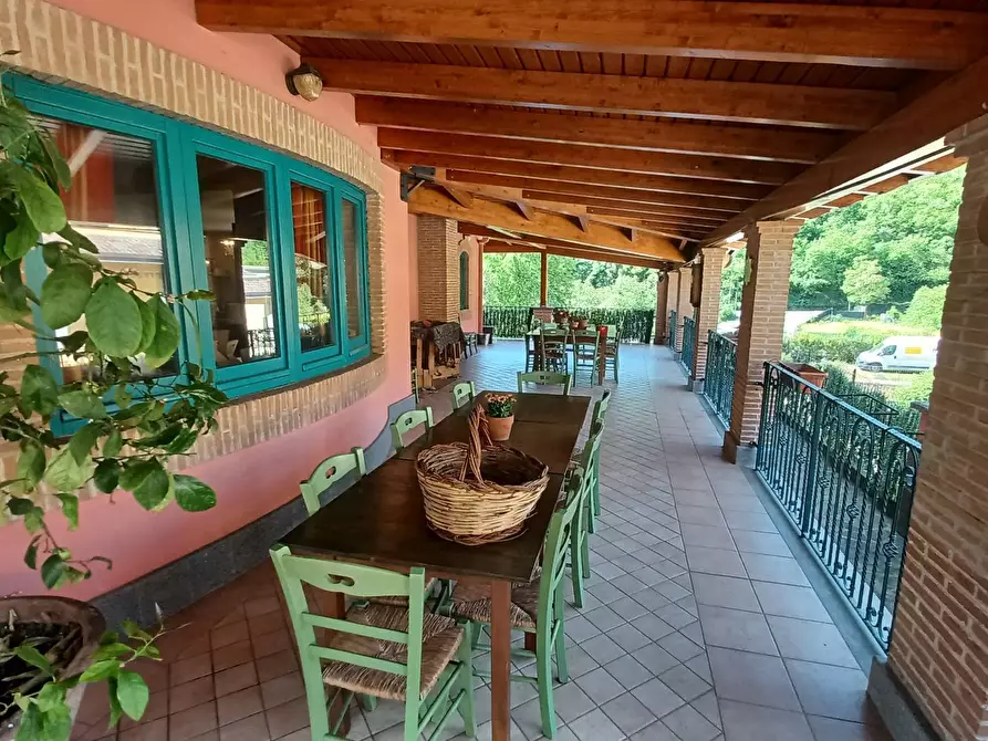 Immagine 1 di Villa in vendita  in Via Aldo Moro 27 a Alatri