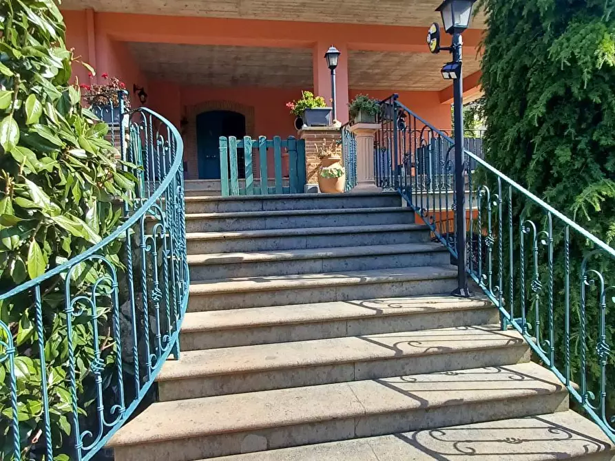 Immagine 18 di Villa in vendita  in Via Aldo Moro 27 a Alatri