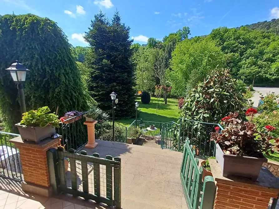 Immagine 22 di Villa in vendita  in Via Aldo Moro 27 a Alatri