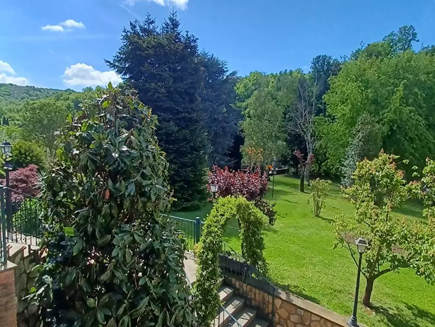 Immagine 25 di Villa in vendita  in Via Aldo Moro 27 a Alatri