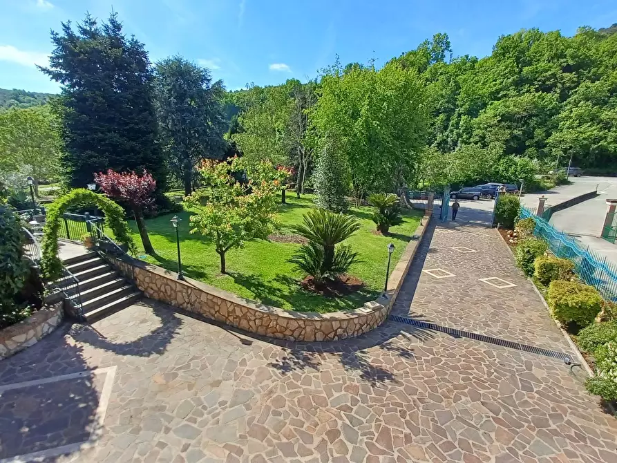 Immagine 26 di Villa in vendita  in Via Aldo Moro 27 a Alatri