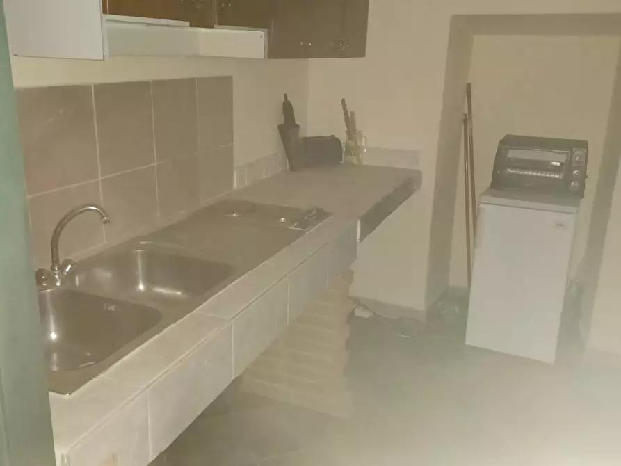 Immagine 8 di Appartamento in vendita  in via Indipendenza a Arnara