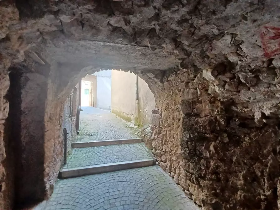 Immagine 26 di Appartamento in vendita  in Piazza Annunziata a Amaseno