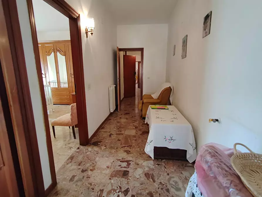 Immagine 3 di Appartamento in vendita  in Via Cursio 6 a Arnara