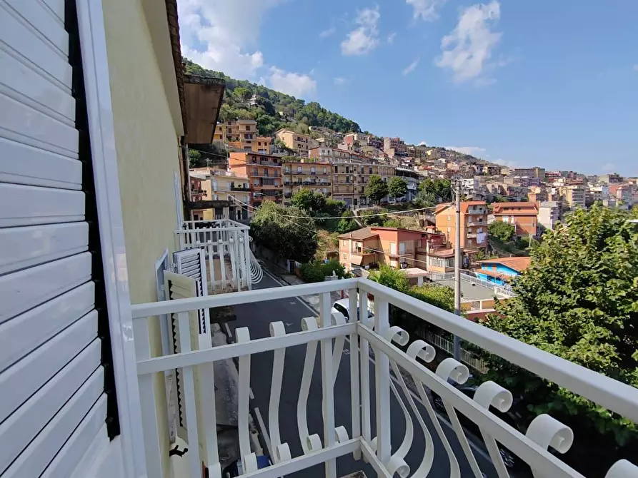 Immagine 2 di Appartamento in vendita  in Via  Capitano Vincenzo Pellegrini a Bassiano