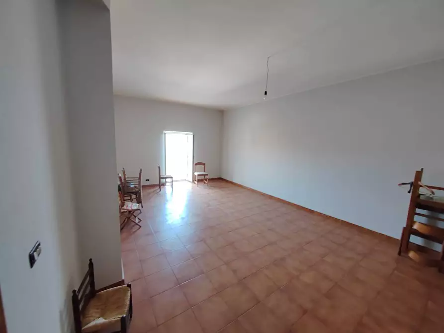 Immagine 4 di Appartamento in vendita  in Via  Capitano Vincenzo Pellegrini a Bassiano