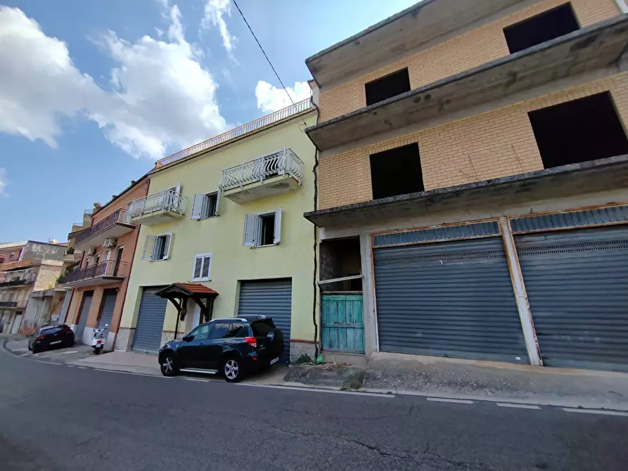 Immagine 7 di Appartamento in vendita  in Via  Capitano Vincenzo Pellegrini a Bassiano
