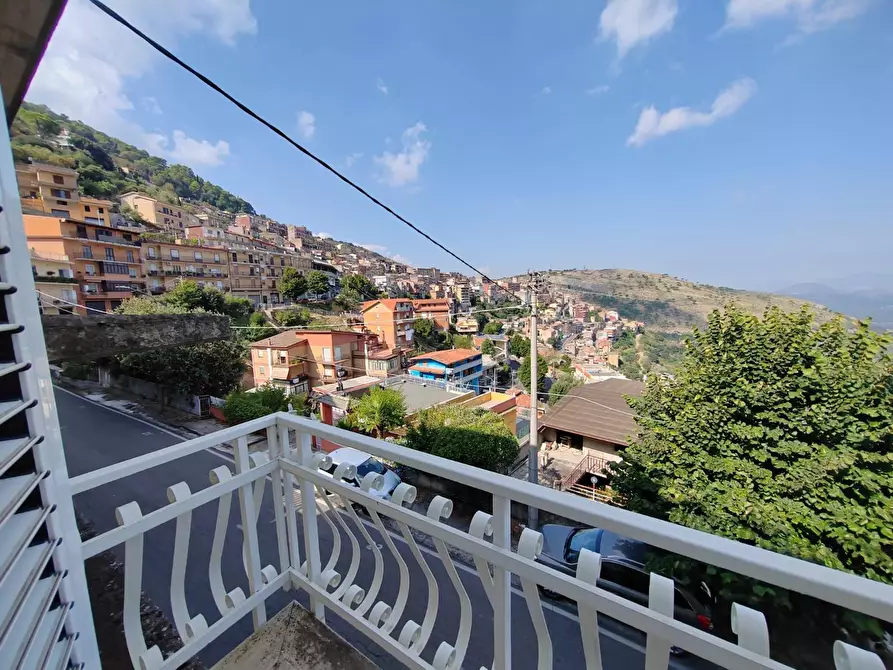 Immagine 19 di Appartamento in vendita  in Via  Capitano Vincenzo Pellegrini a Bassiano