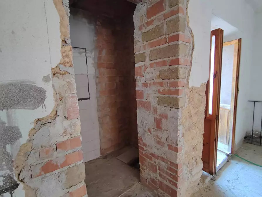 Immagine 15 di Appartamento in vendita  in Via Dante Alighieri a Bassiano