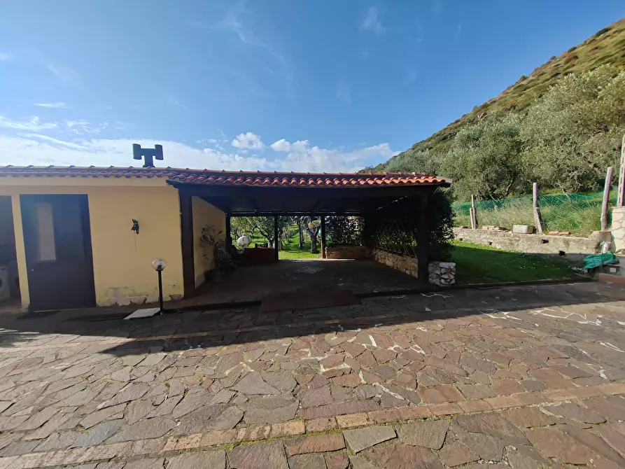 Immagine 32 di Villa in vendita  in Via Monte Acuto 41 a Bassiano