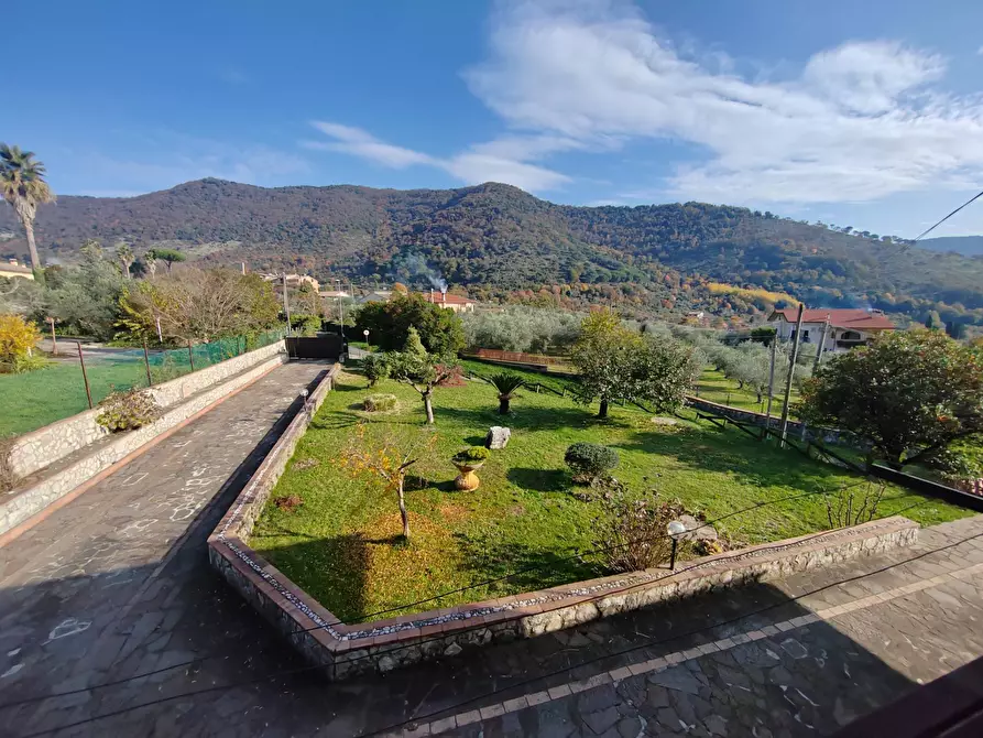 Immagine 38 di Villa in vendita  in Via Monte Acuto 41 a Bassiano