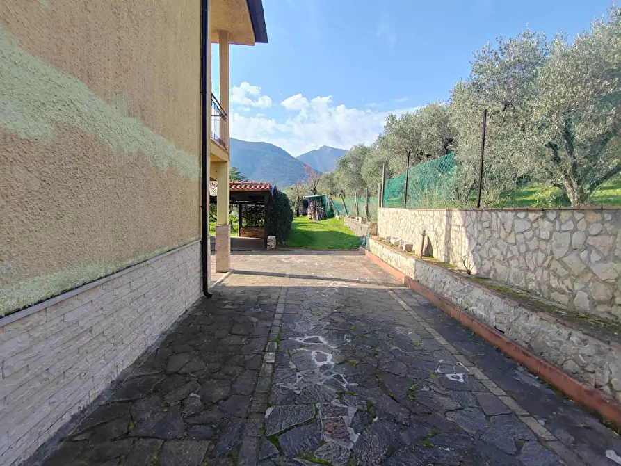 Immagine 44 di Villa in vendita  in Via Monte Acuto 41 a Bassiano