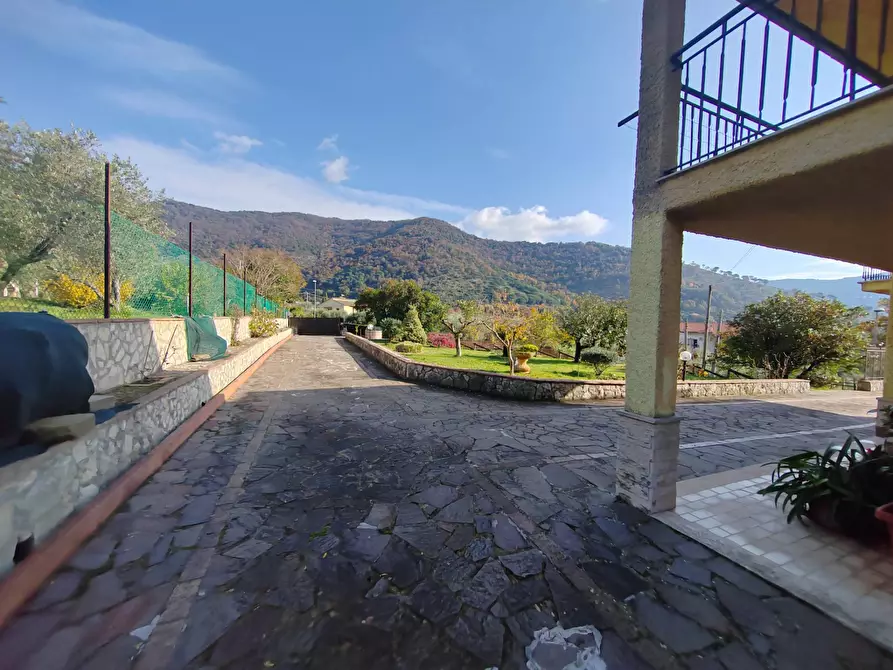 Immagine 45 di Villa in vendita  in Via Monte Acuto 41 a Bassiano