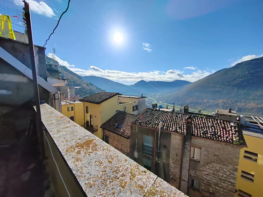 Immagine 27 di Palazzo in vendita  in Via Acquaro Savoia a Arnara