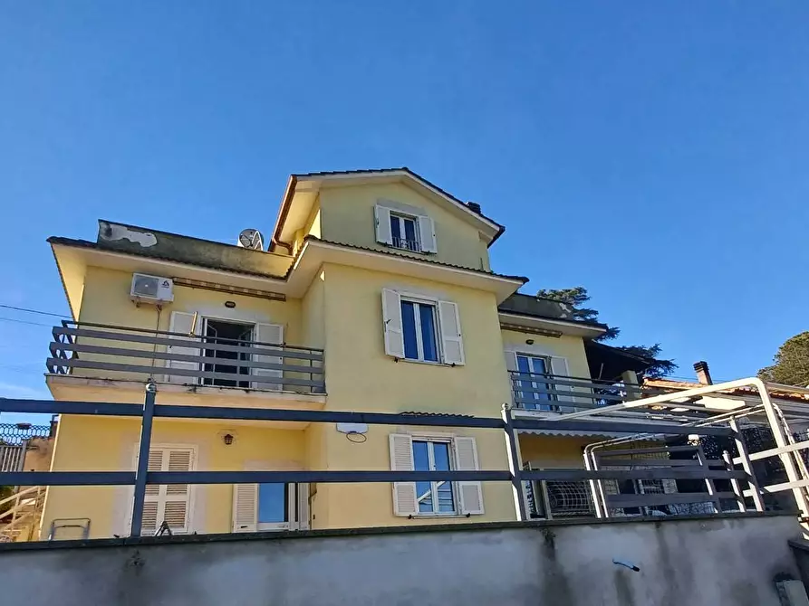 Immagine 21 di Villa in vendita  in Via Umbria a Casape