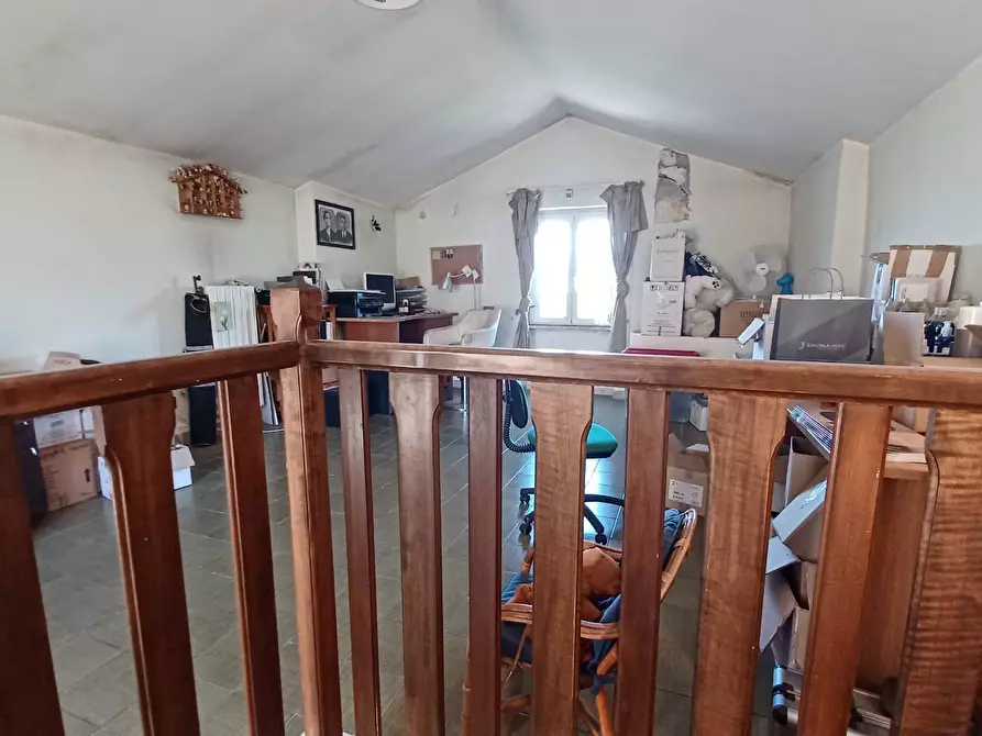 Immagine 30 di Villa in vendita  in Via Umbria a Casape