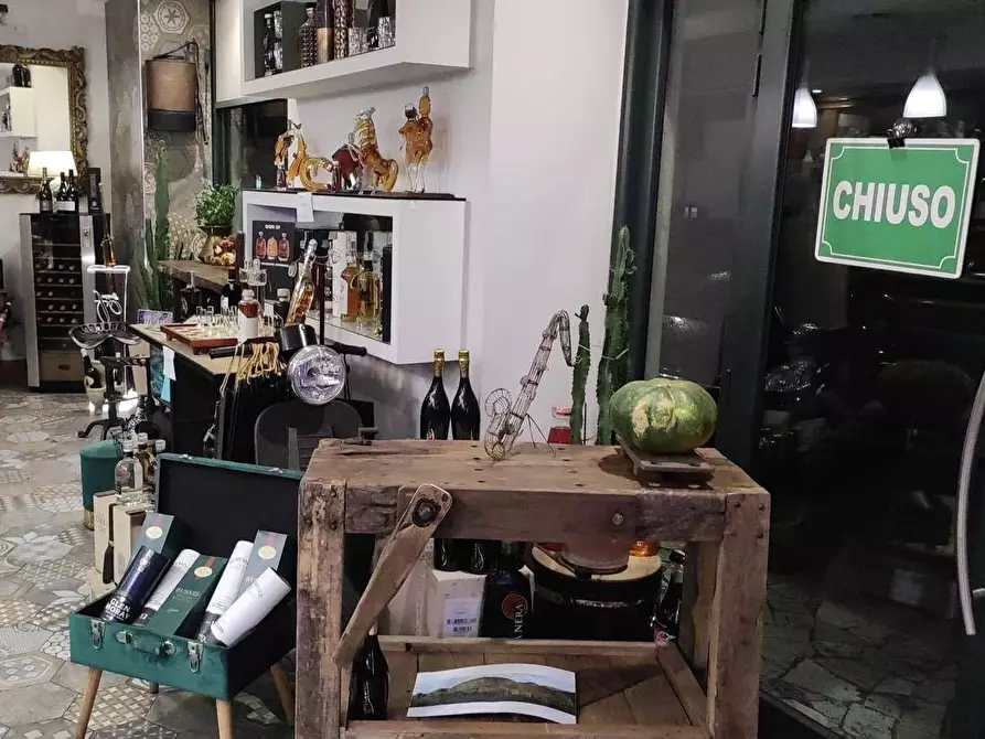 Immagine 4 di Attività commerciale in vendita  in piazza madonna della neve 30 a Frosinone