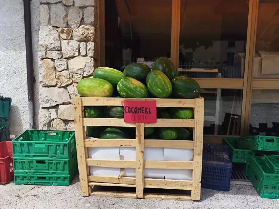 Immagine 10 di Attività commerciale in vendita  in via Roma 54 a Alfedena