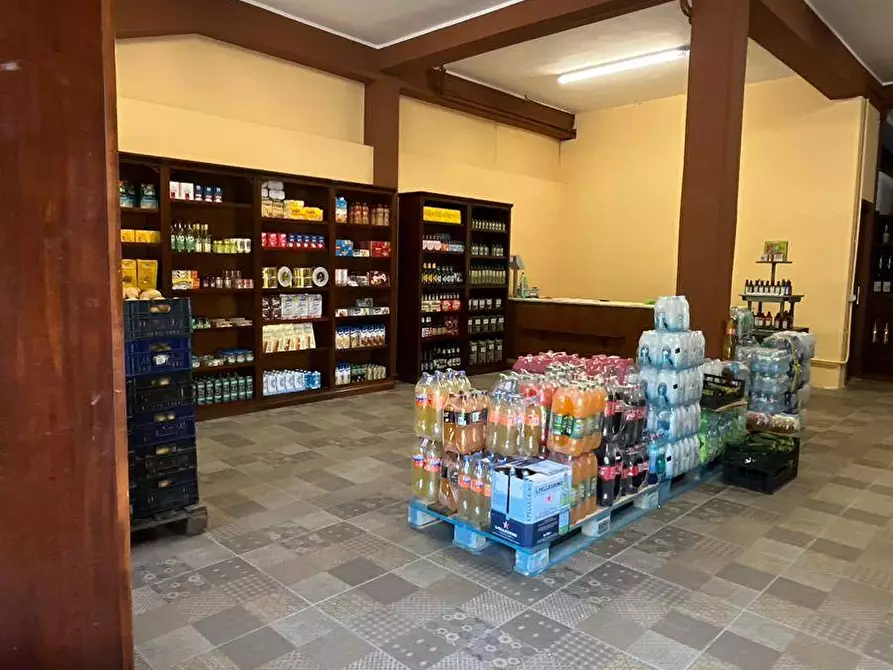 Immagine 30 di Attività commerciale in vendita  in via Roma 54 a Alfedena
