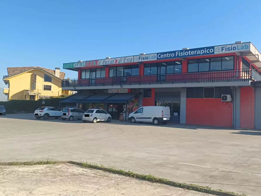 Immagine 10 di Locale commerciale in vendita  in viale Fabrateria Vetus a Ceccano