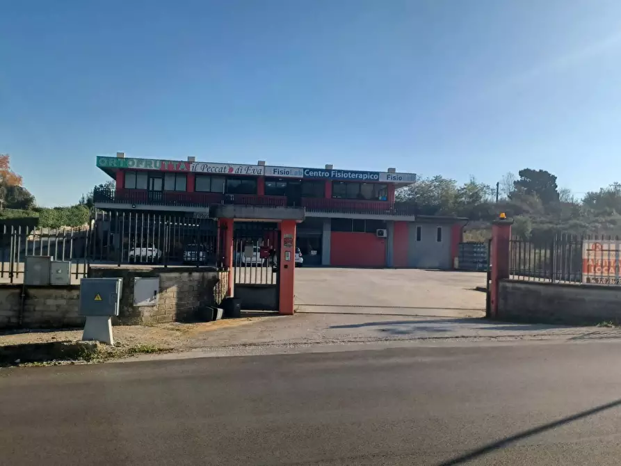 Immagine 13 di Locale commerciale in vendita  in viale Fabrateria Vetus a Ceccano