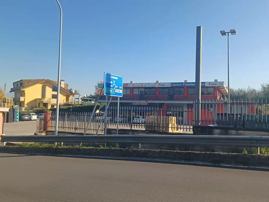 Immagine 16 di Locale commerciale in vendita  in viale Fabrateria Vetus a Ceccano