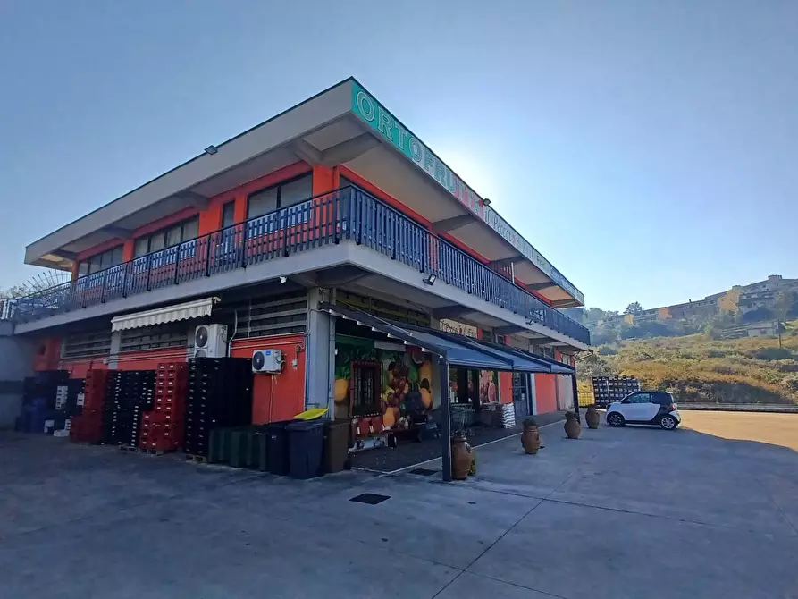 Immagine 18 di Locale commerciale in vendita  in viale Fabrateria Vetus a Ceccano