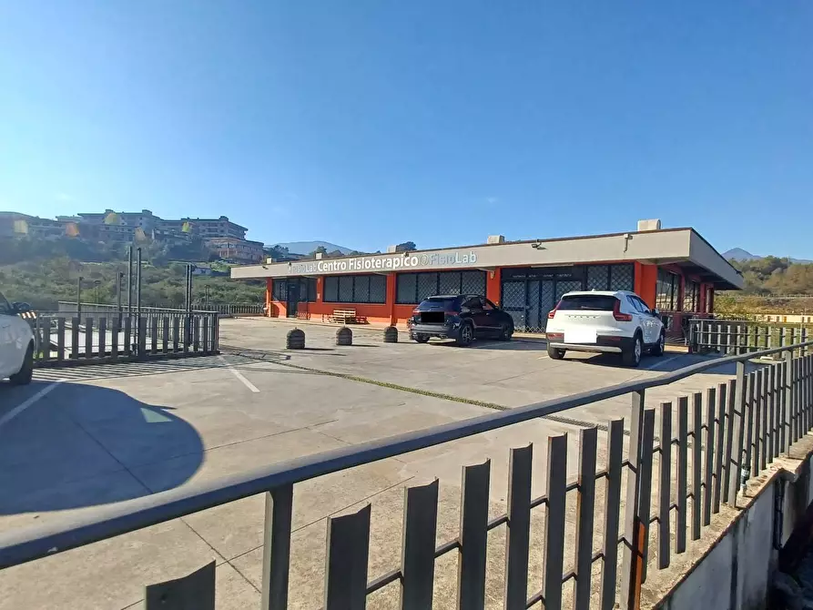 Immagine 22 di Locale commerciale in vendita  in viale Fabrateria Vetus a Ceccano