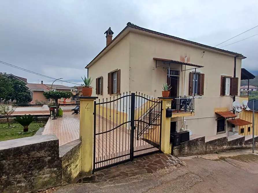 Immagine 33 di Appartamento in vendita  in Via Circonvallazione a Amaseno