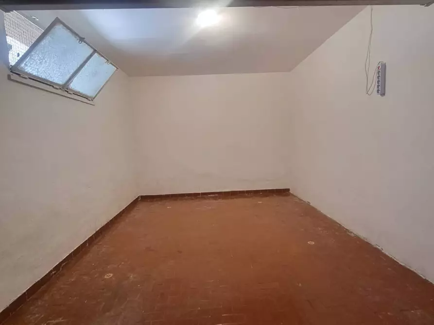 Immagine 6 di Box auto in vendita  in Via Enrico Coleman a Terracina