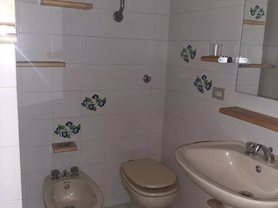 Immagine 13 di Casa semindipendente in vendita  in via casavetere 74 a Fiuggi