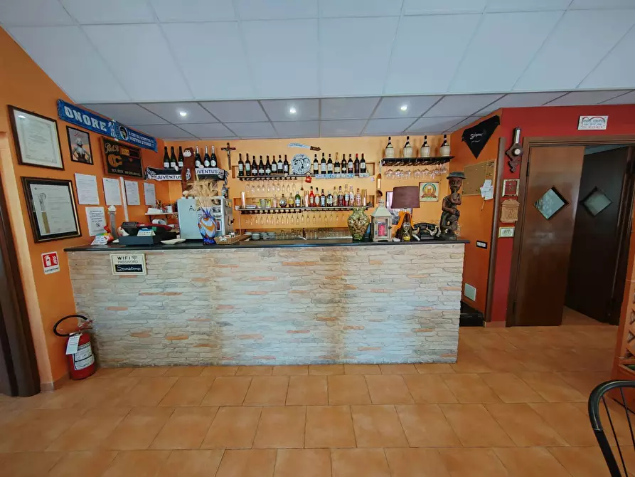 Immagine 4 di Locale commerciale in vendita  in Via Cerreto 50 a Bassiano