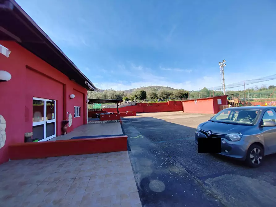 Immagine 32 di Locale commerciale in vendita  in Via Cerreto 50 a Bassiano