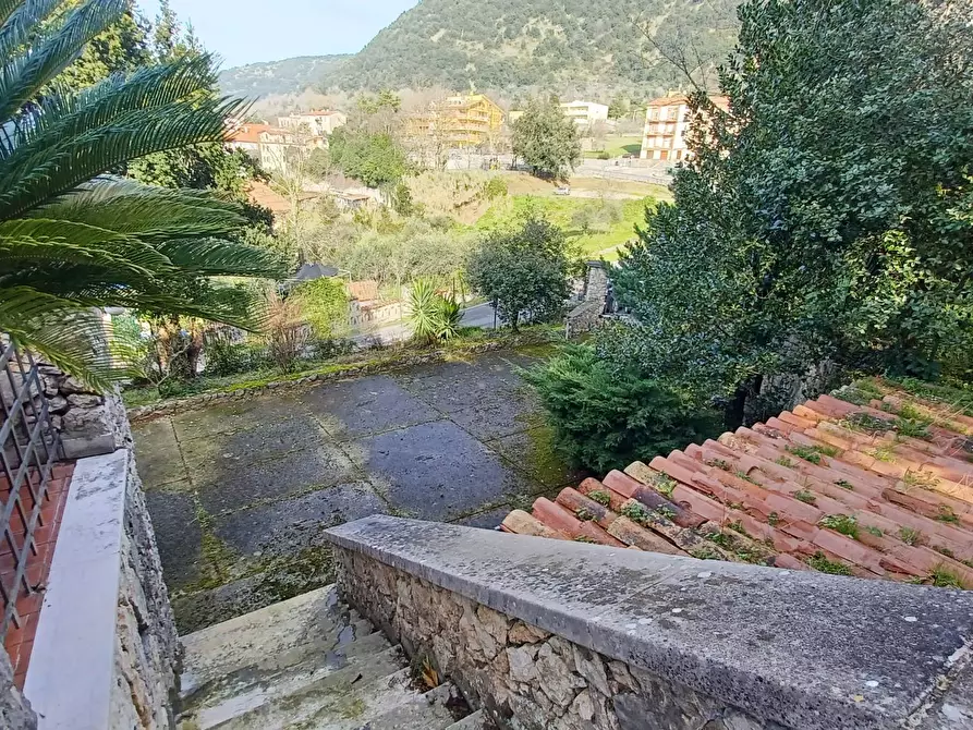 Immagine 30 di Villa in vendita  in Santa Lucia a Arnara