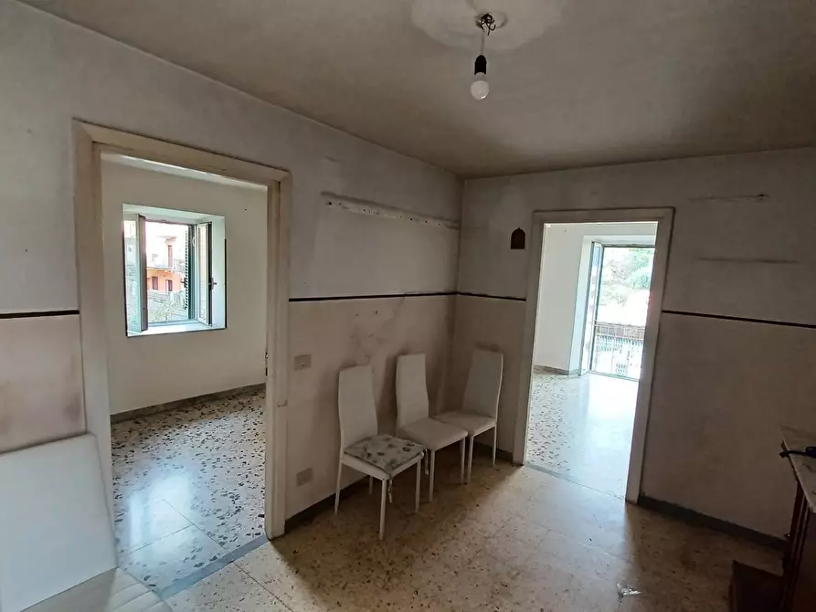 Immagine 3 di Appartamento in vendita  in Viale San Rocco 38 a Bassiano