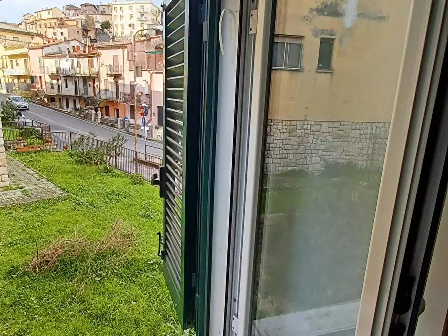 Immagine 6 di Appartamento in vendita  in Viale San Rocco 38 a Bassiano