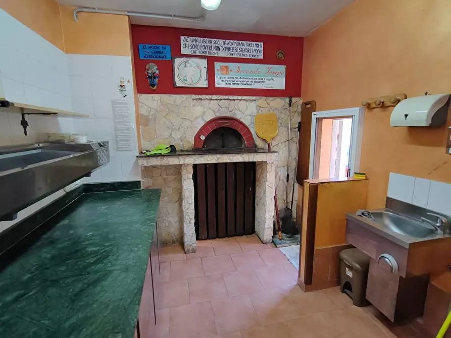 Immagine 17 di Locale commerciale in affitto  in Via Cerreto 50 a Bassiano