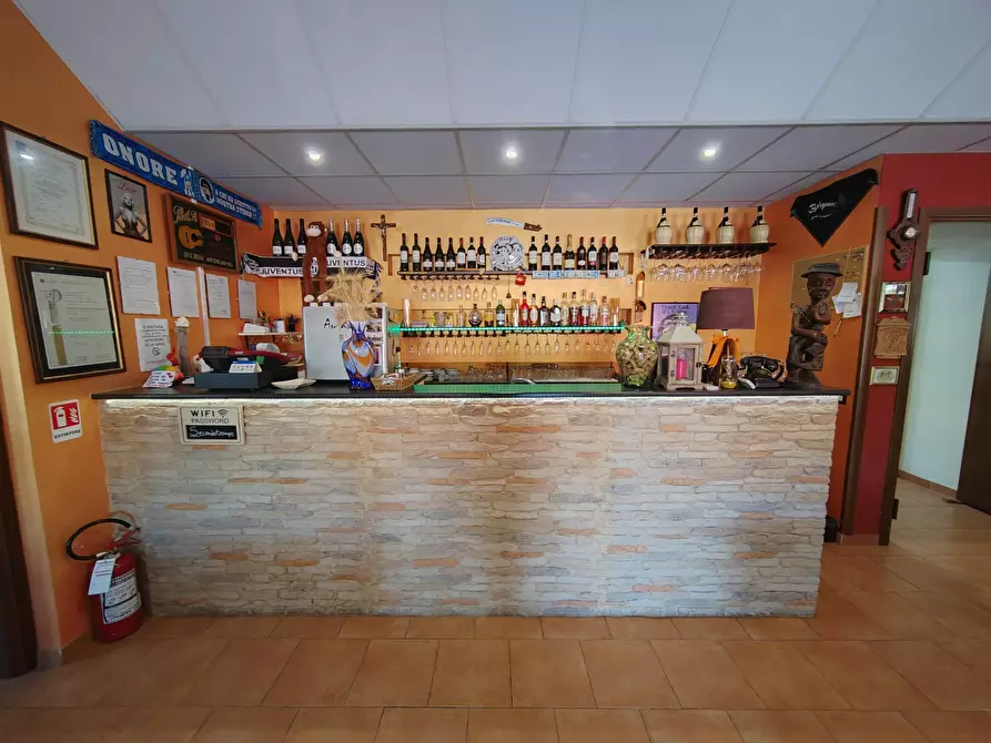 Immagine 37 di Locale commerciale in affitto  in Via Cerreto 50 a Bassiano