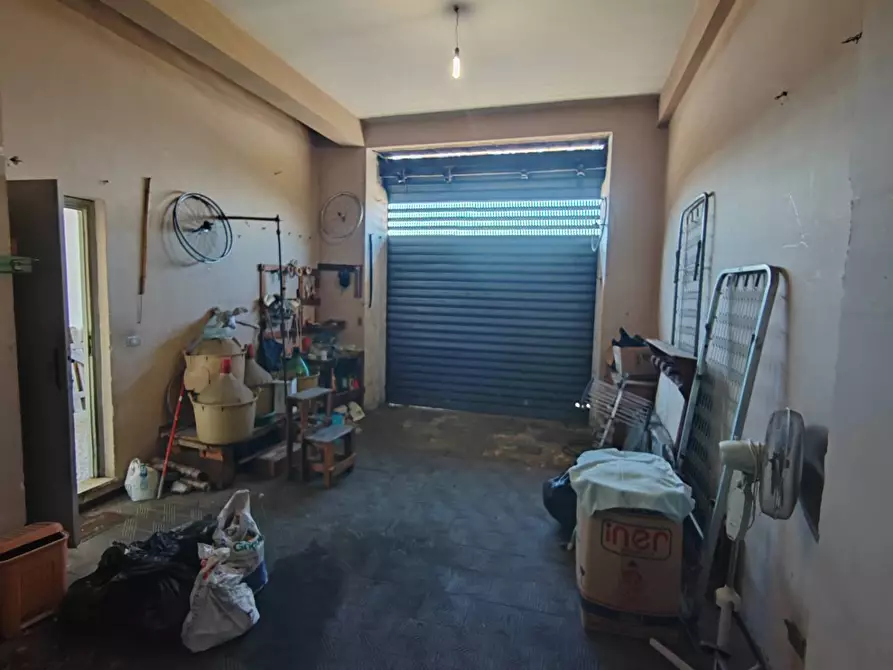 Immagine 30 di Appartamento in vendita  in Via Capitano Vincenzo Pellegrini a Bassiano