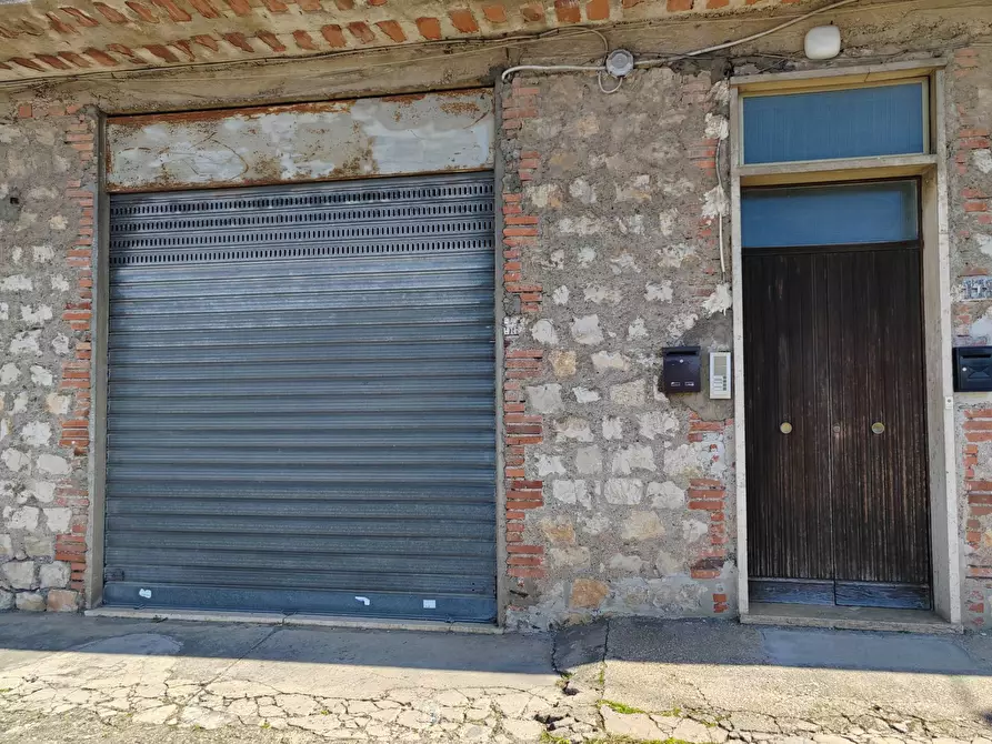 Immagine 33 di Appartamento in vendita  in Via Capitano Vincenzo Pellegrini a Bassiano