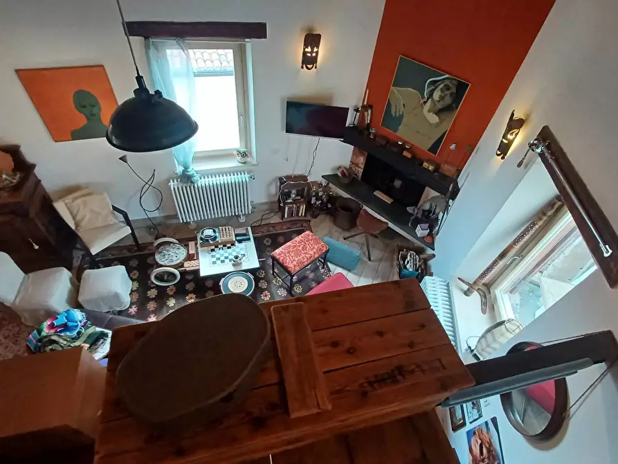 Immagine 17 di Appartamento in vendita  in piazza del Duomo a Bassiano