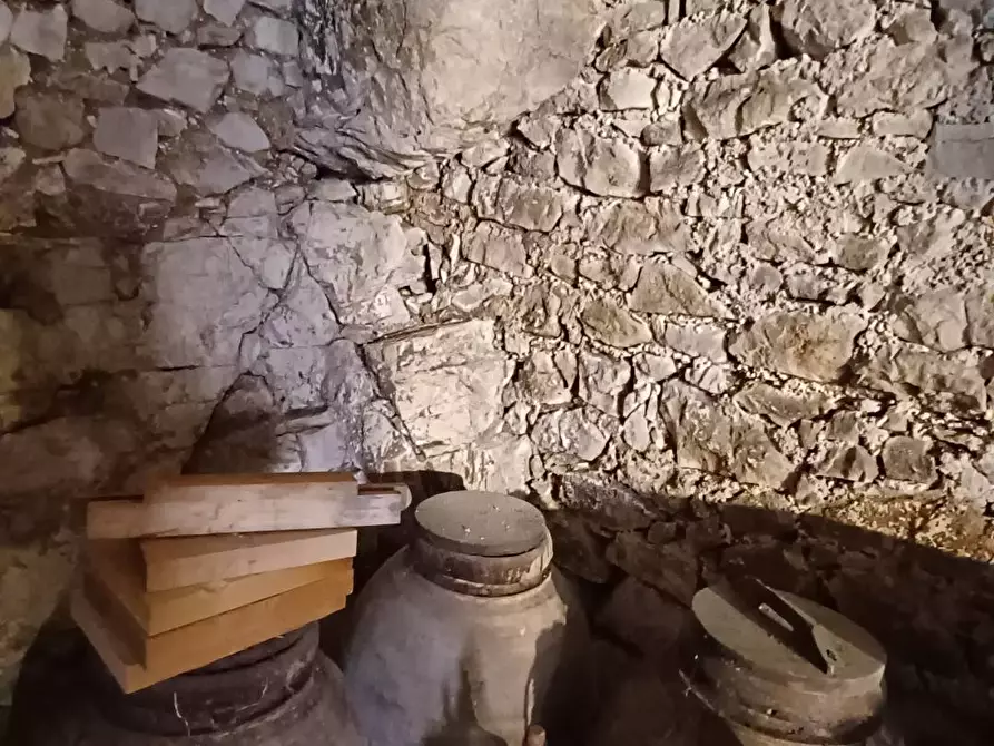 Immagine 35 di Appartamento in vendita  in piazza del Duomo a Bassiano