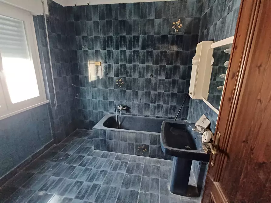 Immagine 17 di Palazzo in vendita  in Via Borgo S.Antonio 94 a Bassiano