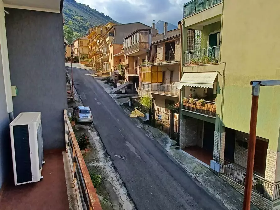 Immagine 35 di Palazzo in vendita  in Via Borgo S.Antonio 94 a Bassiano