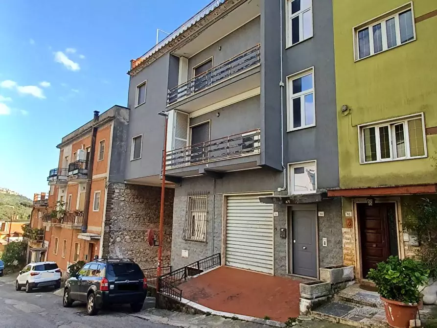 Immagine 36 di Palazzo in vendita  in Via Borgo S.Antonio 94 a Bassiano