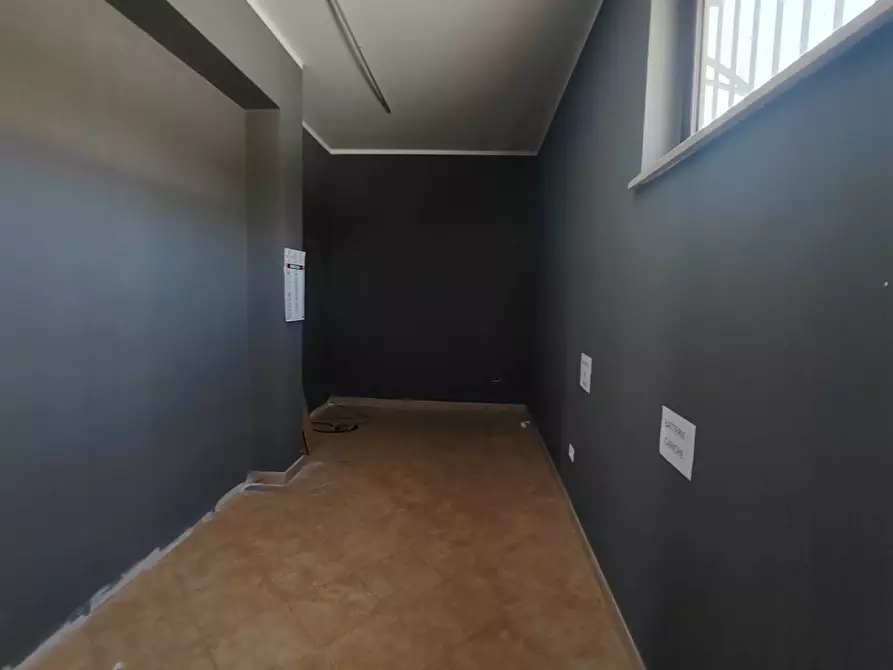 Immagine 10 di Locale commerciale in affitto  in Via San Francesco a Ceccano